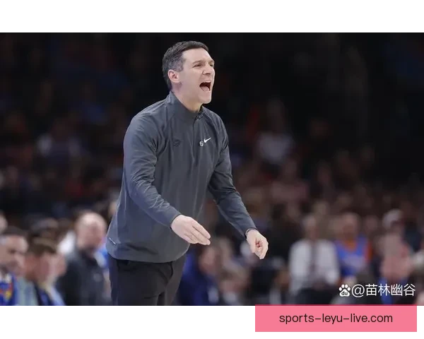 里夫斯称肯纳德为联盟顶级射手强调享受比赛和赢得胜利的重要性